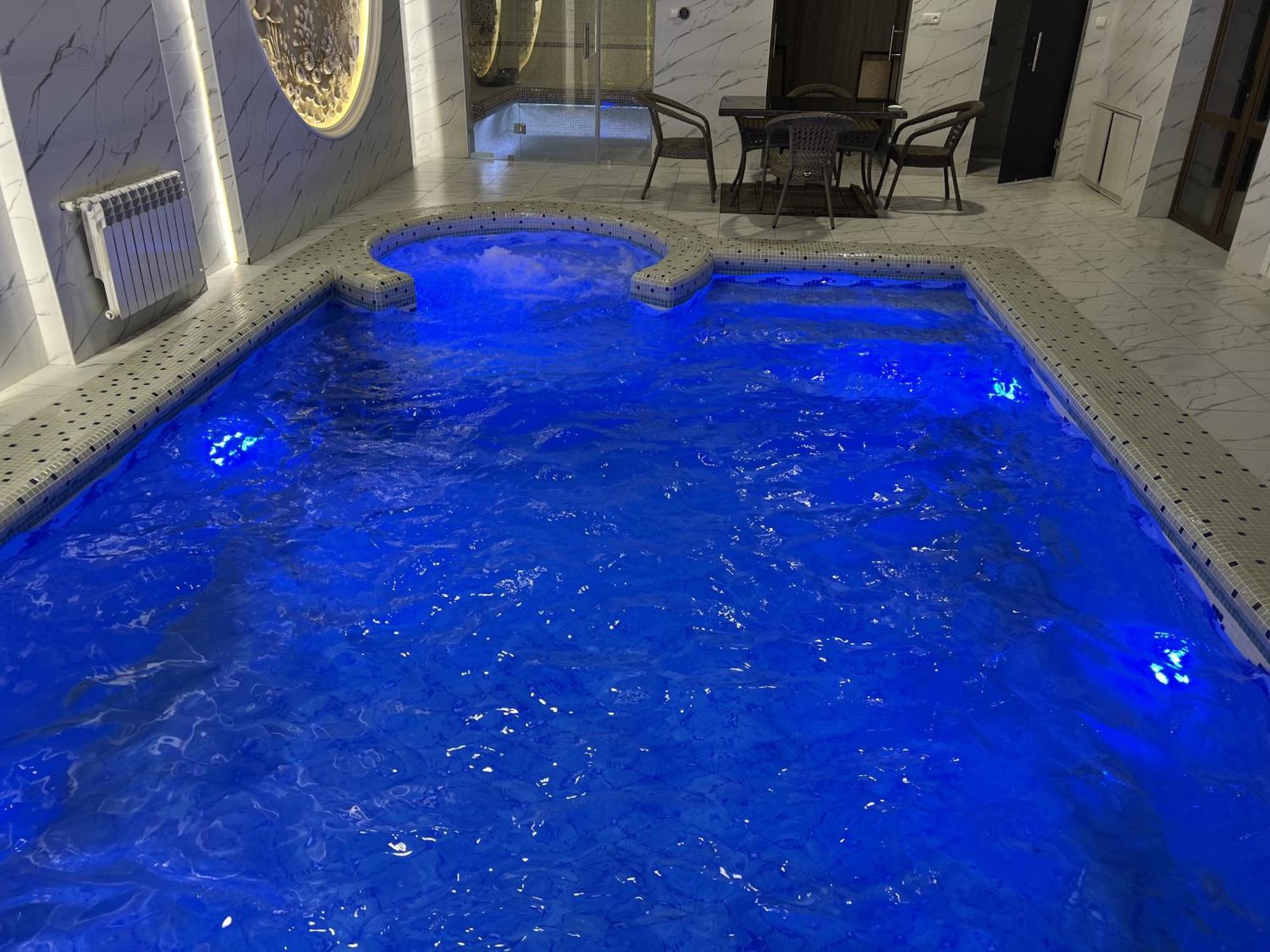 Grand Karavan Hotel Tasken Kültér fotó