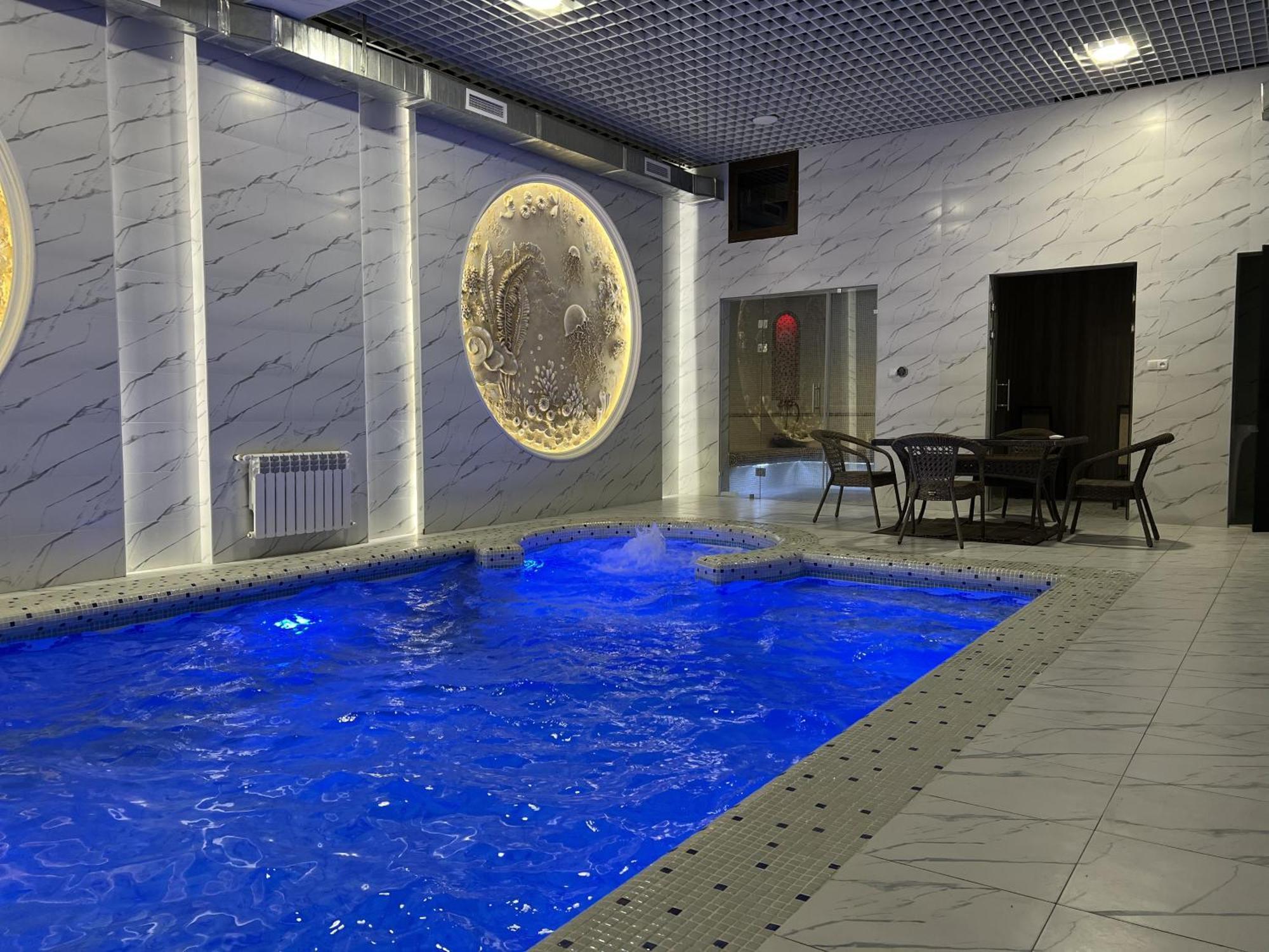 Grand Karavan Hotel Tasken Kültér fotó