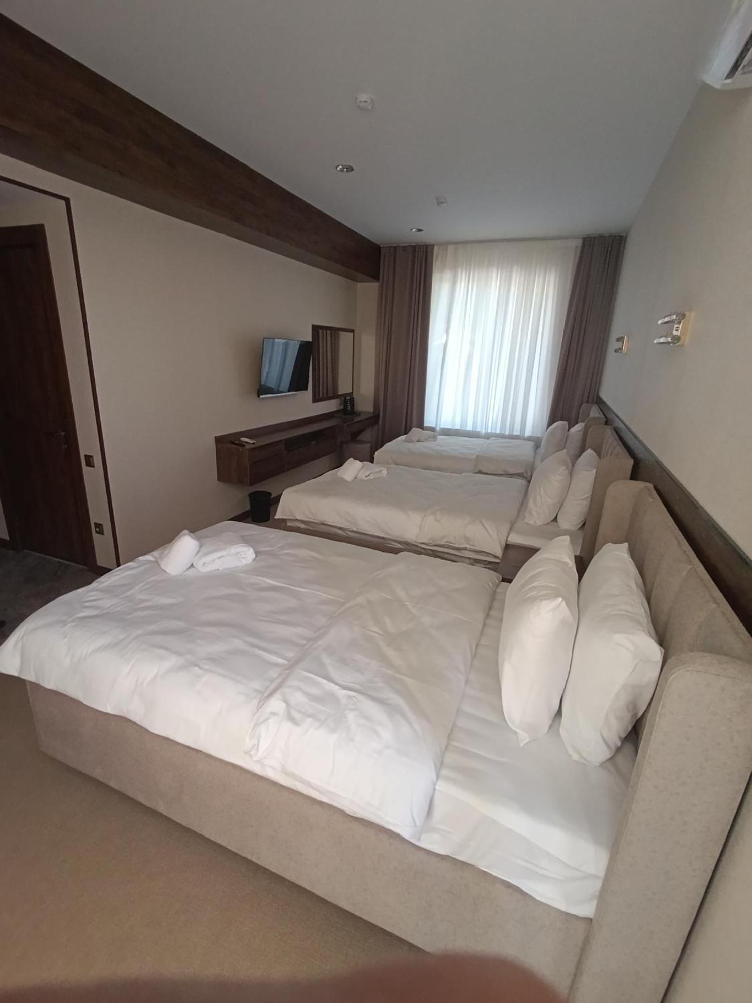 Grand Karavan Hotel Tasken Kültér fotó